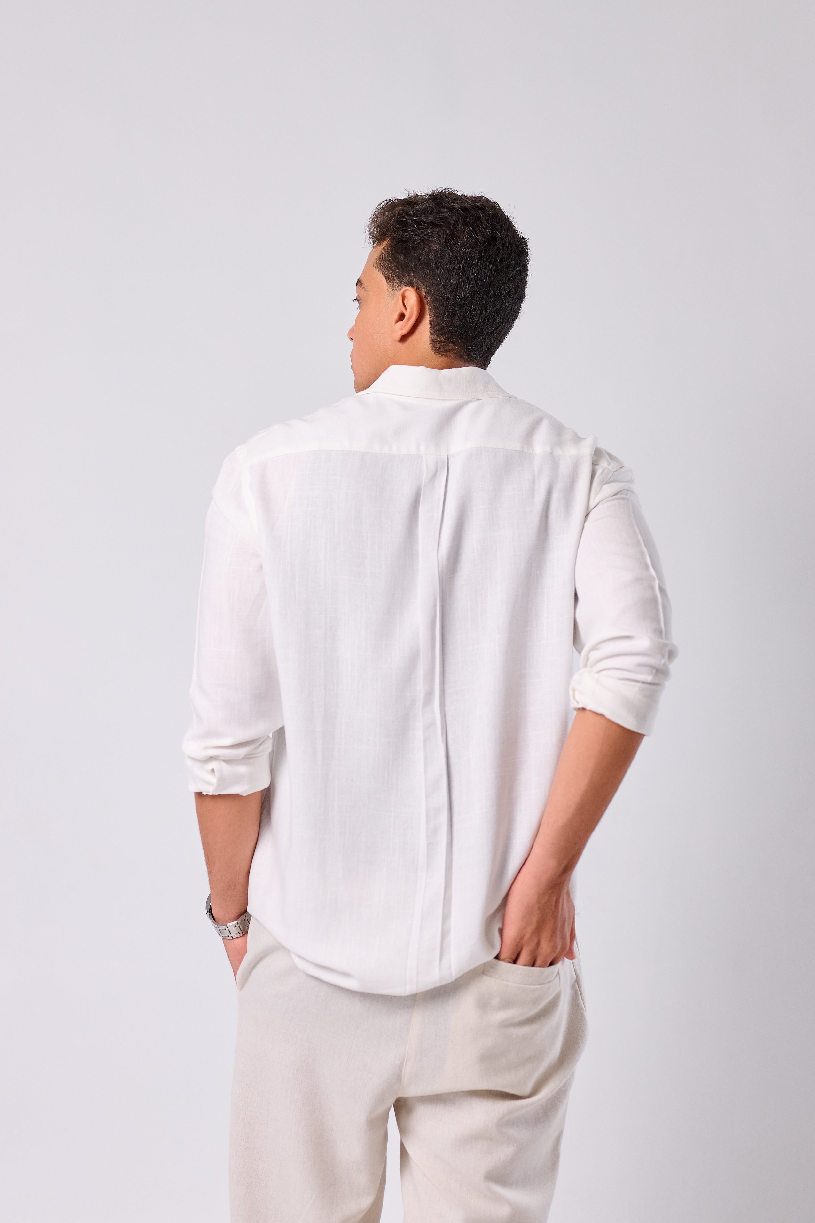 WHITE - LINEN SHIRT