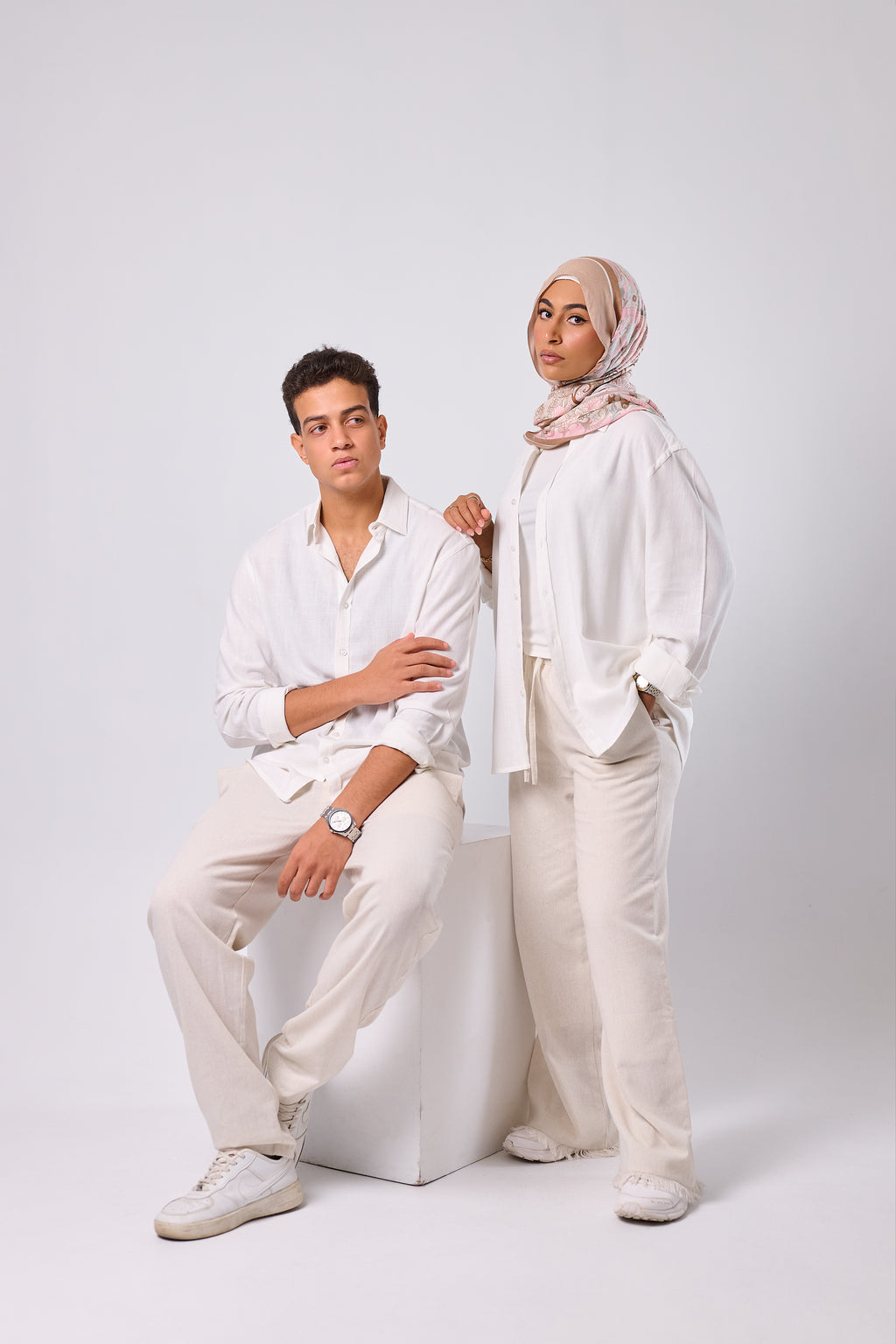 WHITE - LINEN SHIRT